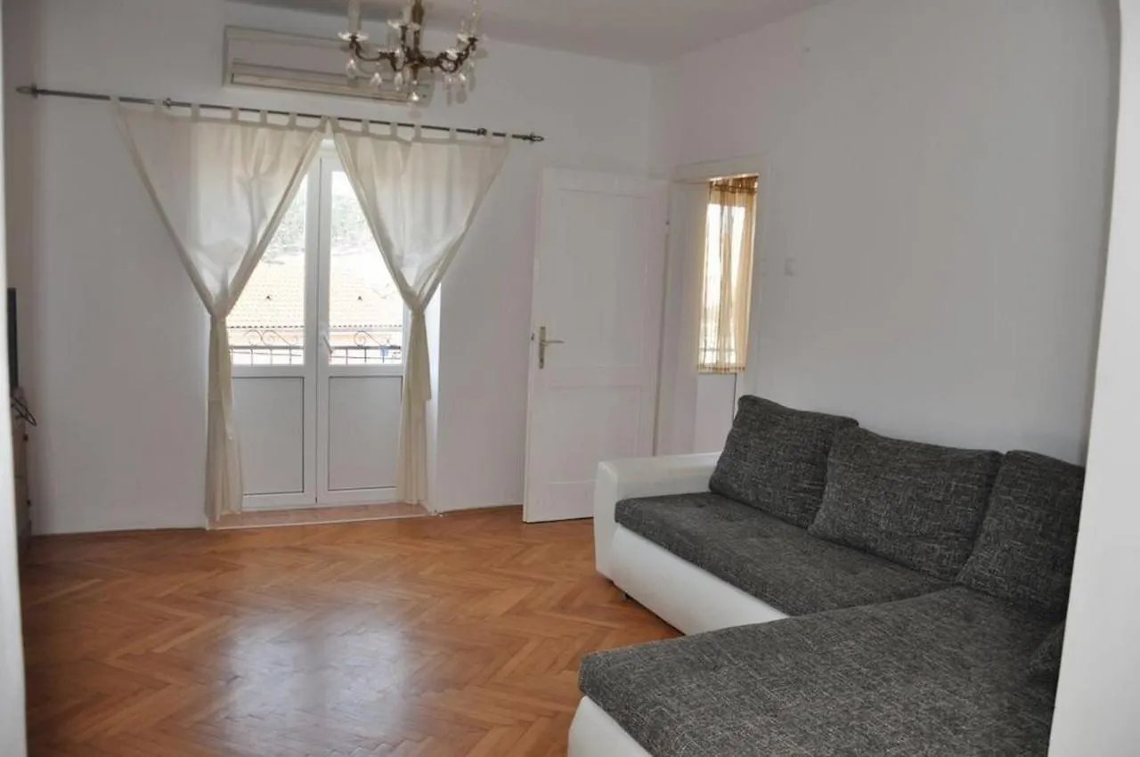 Apartments Maja Lopar Croatia